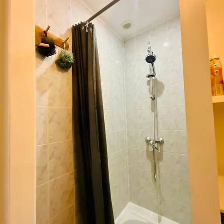 Eden, Au Dans La Cite Thermale ! 아파트