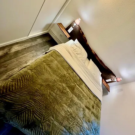 Apartman Eden, Au Dans La Cite Thermale ! Contrexéville