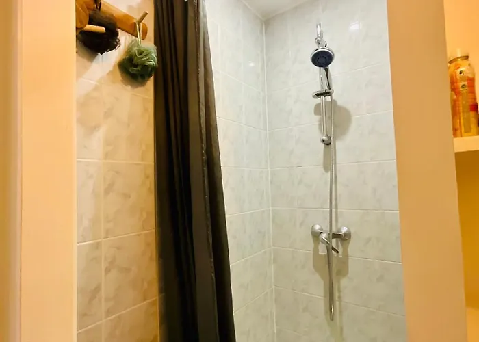 Eden, Au Dans La Cite Thermale ! Apartmán